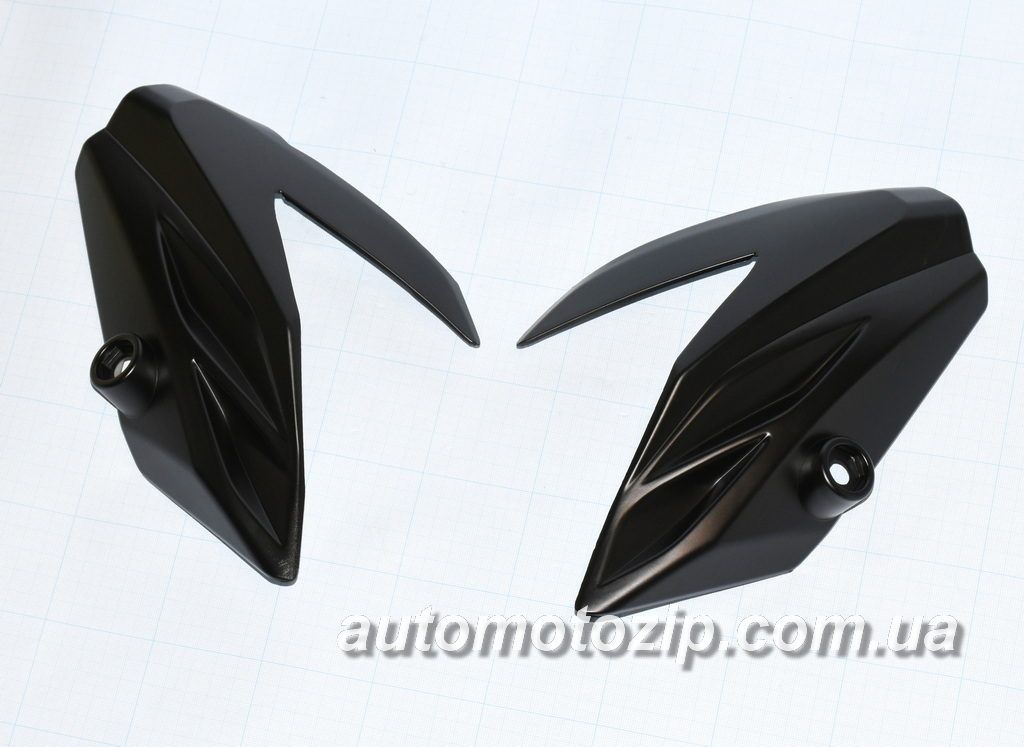 ZS200A-2 - пластик обтекатель передней фары на мотоцикл Viper