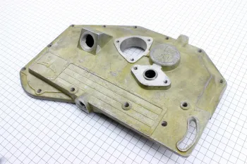 R180NM - Крышка блока двигателя правая (длинная) алюминиевая 12отв. Китай (19967)
