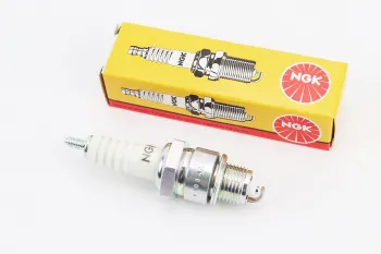 Свічка 2Т BP6HSA - M14 L12 NGK (44716)