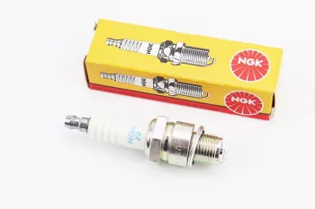 Свіча запалювання 2Т BR7HS (M14 L10) МОТО NGK (47421)