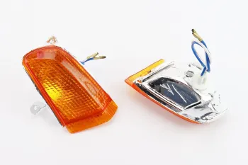 Honda LEAD AF-20 - повороти передні в зборі (жовті) Китай (65363)