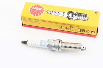 Свеча зажигания NGK LMAR8A-9 (M10 L26,5) (77045)