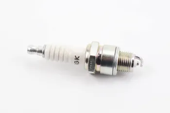 Свічка запалювання BP6H (скутер 2T) Китай (77123)