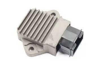 Реле-регулятор напряжения SH691-12 (L80xW76xH21mm) Китай (82801)