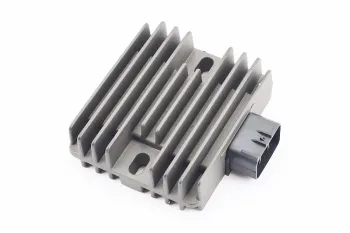 Реле-регулятор напряжения Yamaha XVS Dragstar / FZ6 / R6 (L80xW93xH28mm) Китай (82802)