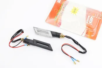 Повороти діодні LED (тонкі, з отвором) 2шт ZHENGHE (83187)